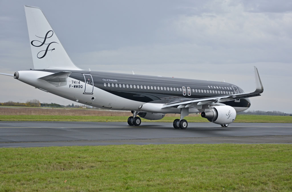 Airbus A320 Starflyer
